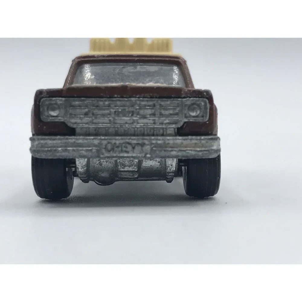 Tomy Tomica #F44 Chevrolet Pickup Truck 4x4 Very Nice! 1:77 Die-Cast Car‎
